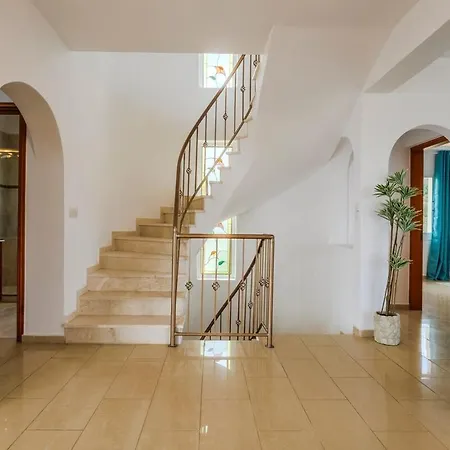 Horizon Villa